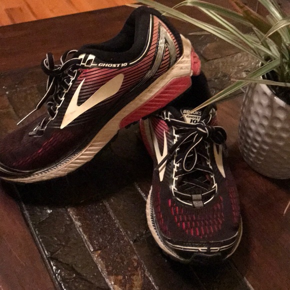 Brooks Shoes - Brooks